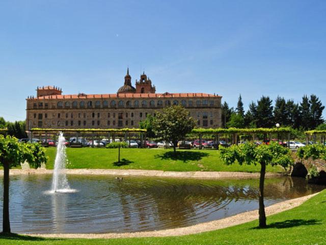 Casa Casares Villa Monforte De Lemos Luaran gambar